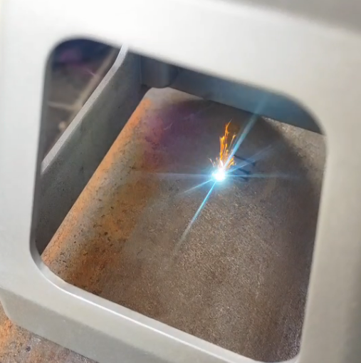 How Laser Marking Machines Work？